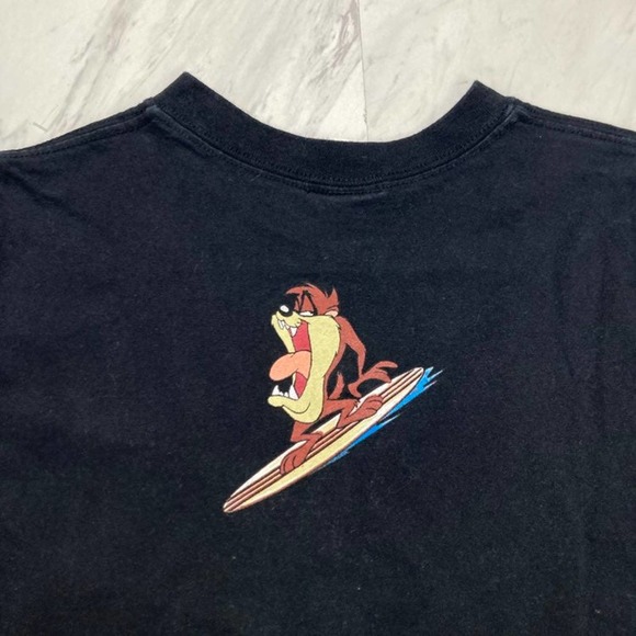 Vintage Looney Tunes Wave Tee - Picture 5 of 5